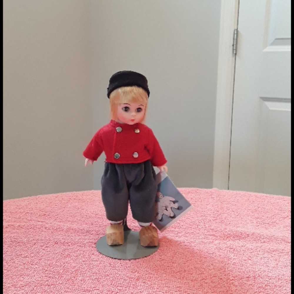 NETHERLANDS BOY Doll